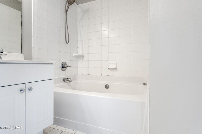 Building Photo - 3435 Cherry Ridge Rd