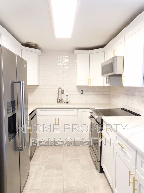Building Photo - 130 26th St NW