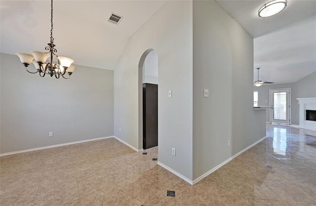 Building Photo - 166 Pecanwood N