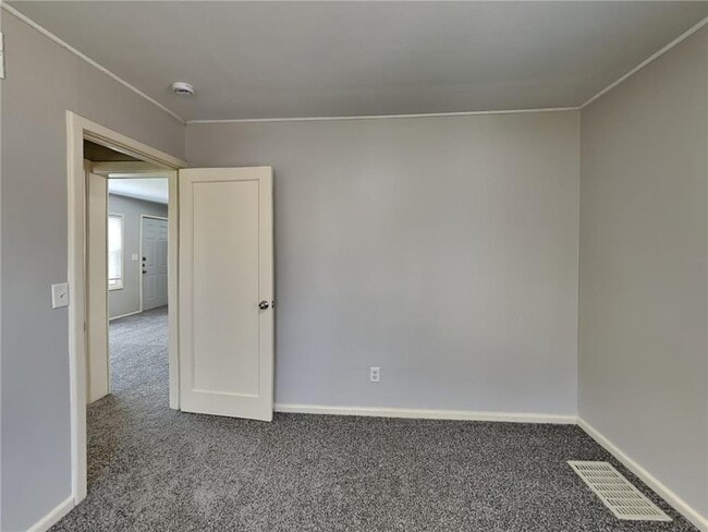 Building Photo - 3300 Welcome Ave N