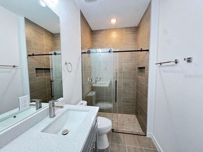 Building Photo - 6807 SW 153rd Pl Rd