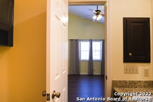 Building Photo - 9 Chapel Hill Cir