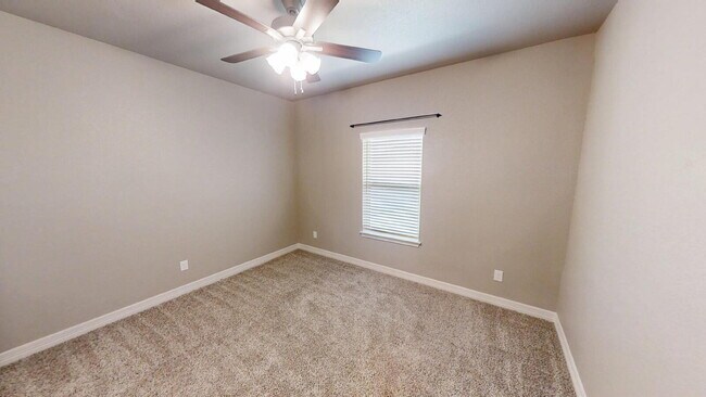 Building Photo - "Charming 4-Bedroom Retreat with Granite Elegance & Cozy Fireplace in Killeen!"