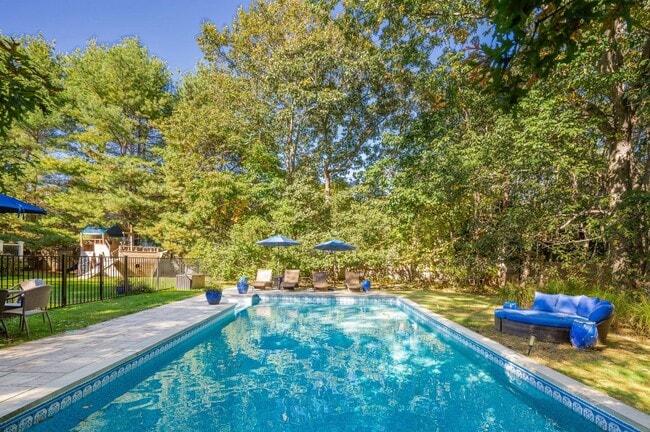 Building Photo - 13 Orkney Rd