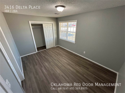 Building Photo - 3416 Delta Pl