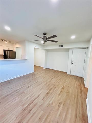 Building Photo - 5921 Gaston Ave