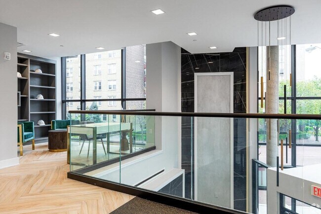 Building Photo - 6025 JFK Blvd E