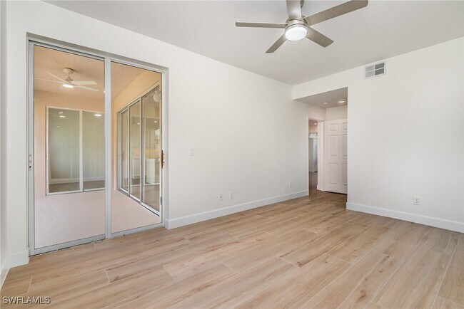 Building Photo - 76 4th St