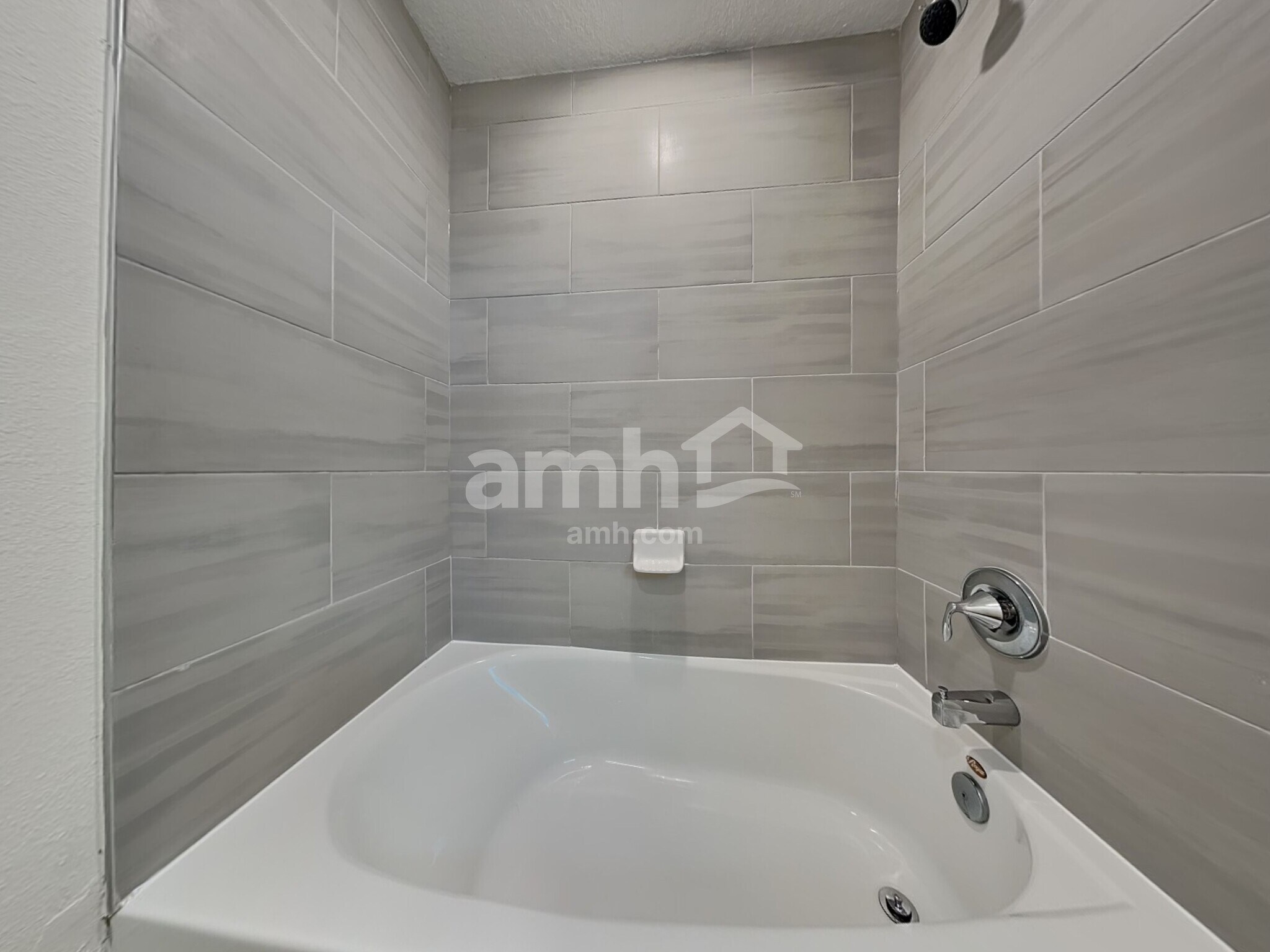 Building Photo - 173 Edge Park Trl