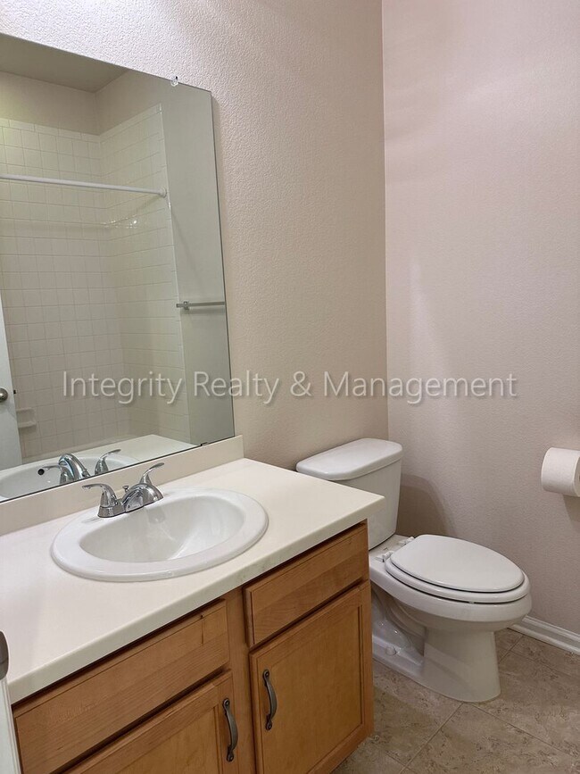 Building Photo - 3762 Cadence Dr