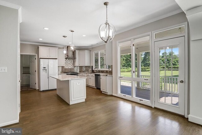 Building Photo - 710 Parrish Farm Ln