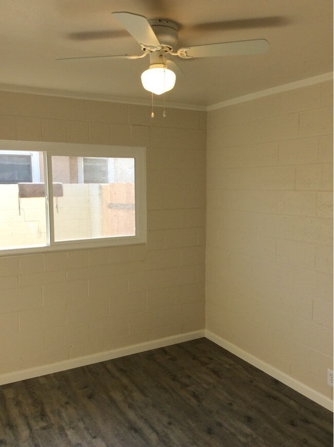 Building Photo - APPLY FOR THIS BEAUTIFUL HOME TODAY!