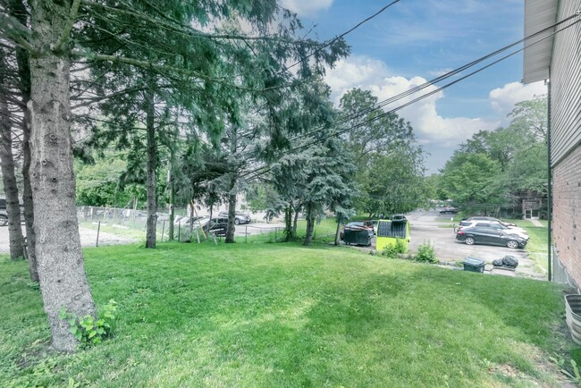 Building Photo - 4708 Jenewein Rd