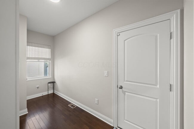 Building Photo - 6412 Dicesare Lp
