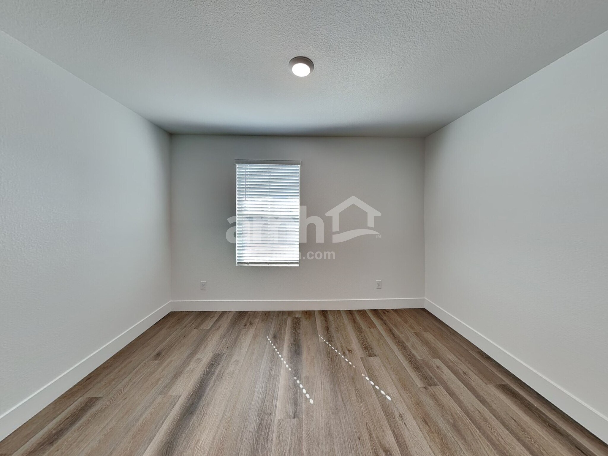 Building Photo - 11146 Magallanes St