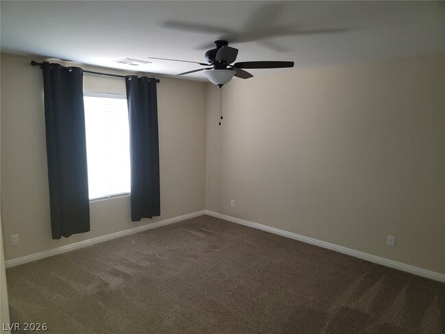 Building Photo - 2919 Tremont Ave