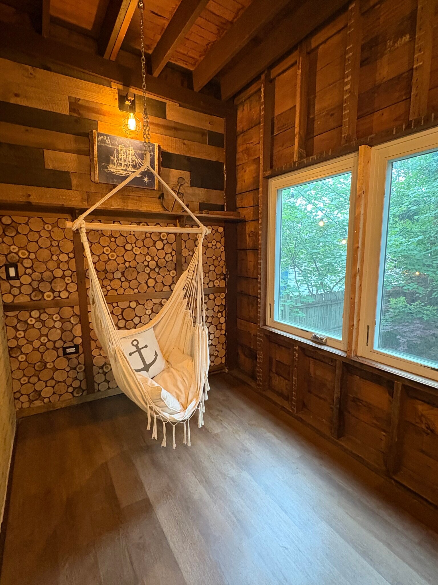 Enclosed back porch - 3041 W Leland Ave