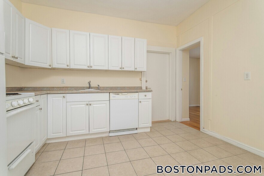 Building Photo - 31 South St