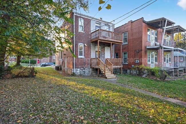 Building Photo - 8606 Church Dr