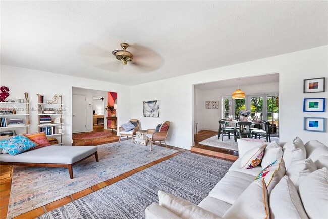Building Photo - 11420 SW 80th Rd