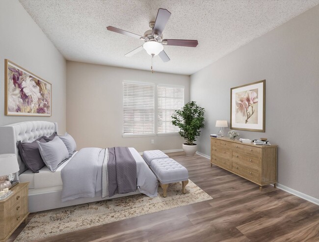 Bedrooms with Ceiling Fans - Timberlake Apartments