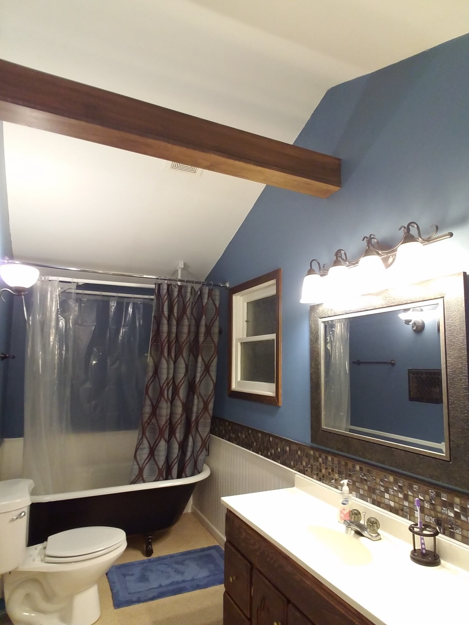 Building Photo - 109 Florence St