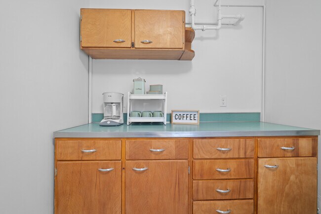 Building Photo - 1105 Julienne Dr