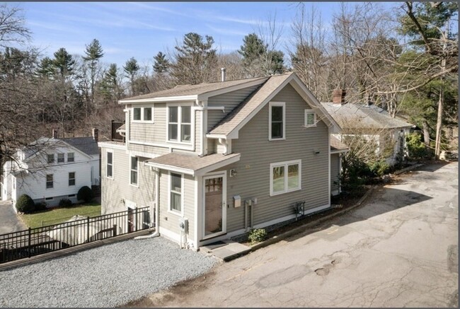 Primary Photo - 59 Russell Rd