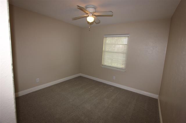 Building Photo - 157 W Way Cir