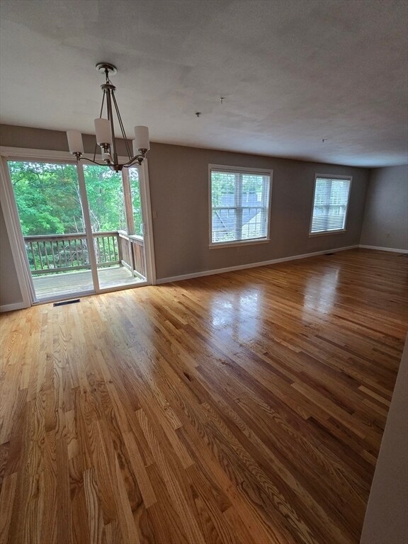 Building Photo - 20 Mountain Laurel Ln