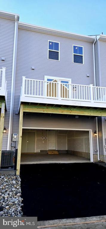 Building Photo - 24148 Thurso Sq