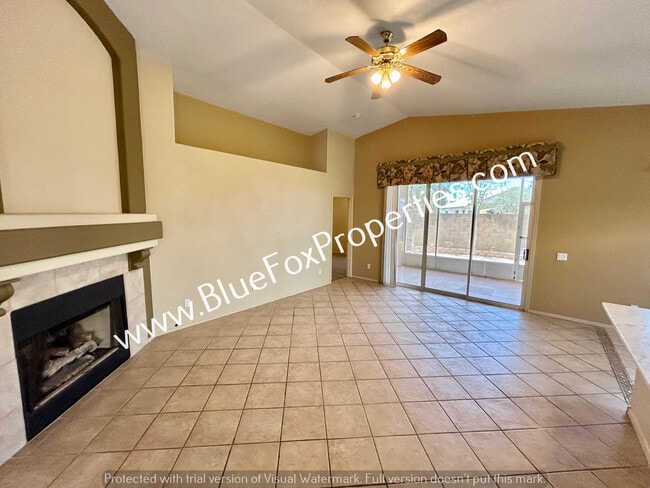 Building Photo - 9035 N Silver Moon Way