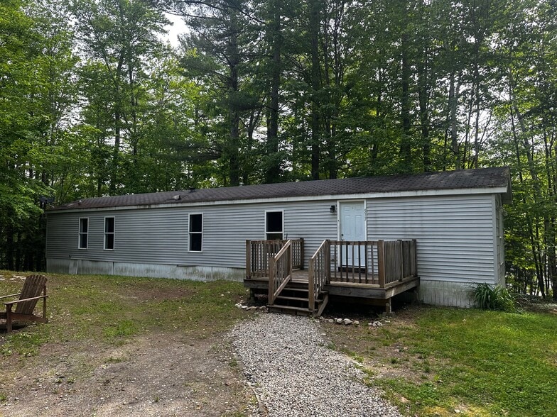 Primary Photo - 517 Hollis Rd