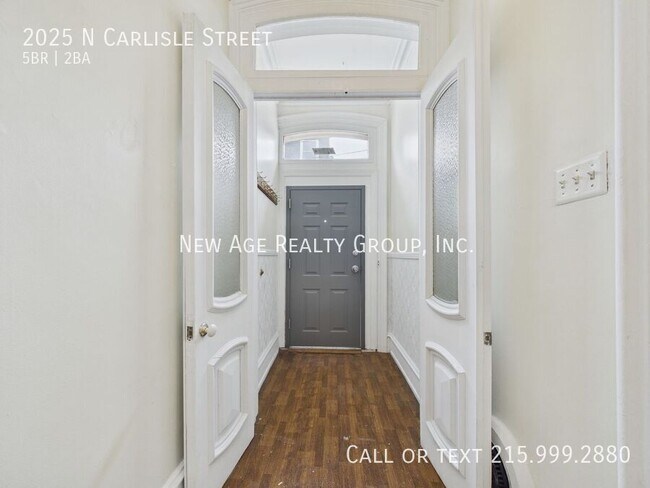 Building Photo - 2025 N Carlisle St