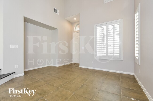 Building Photo - 7580 Alexander Hills St