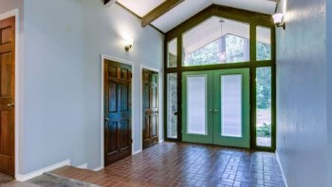 Building Photo - Pleasant Grove Home Available for Rent!