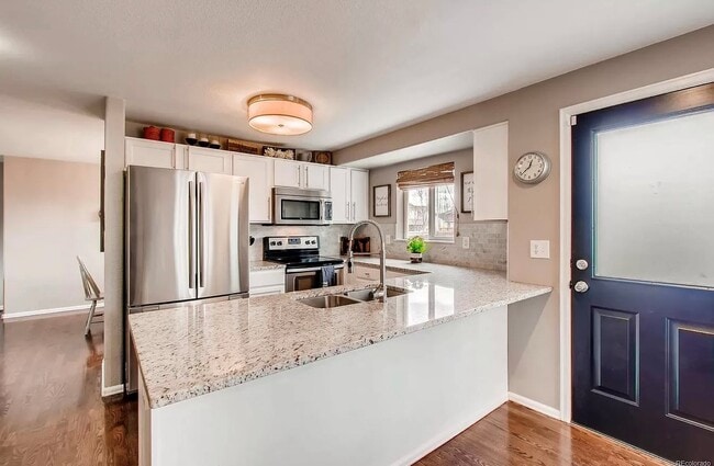 Building Photo - 1247 Cedarwood Dr