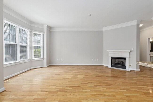 Building Photo - 850 Piedmont Ave NE