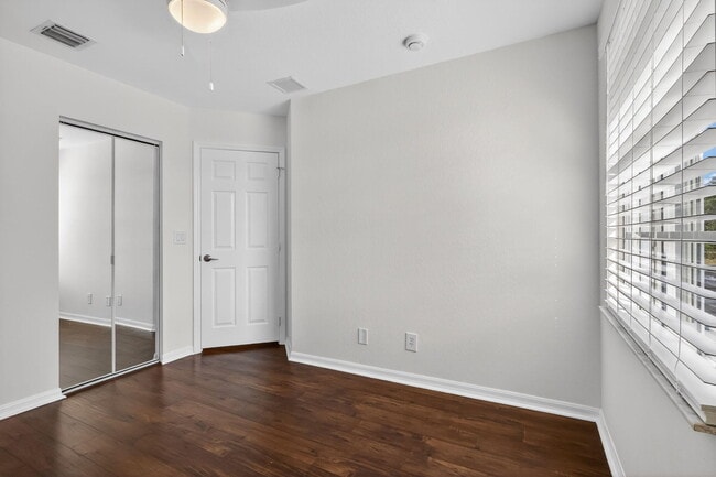 Building Photo - 16218 Sierra Palms Dr