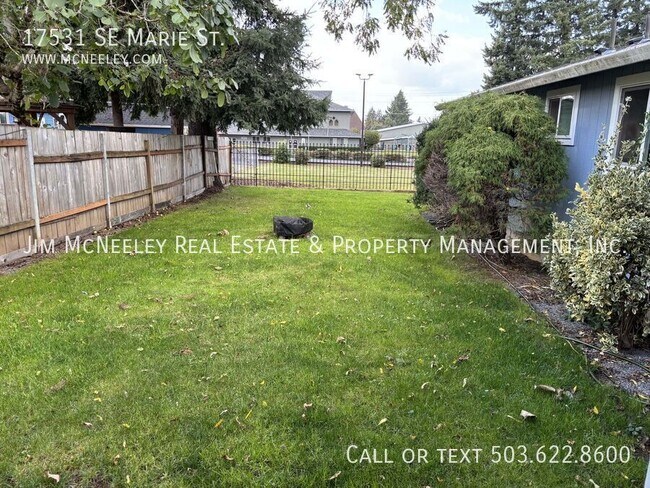 Building Photo - 17531 SE Marie St