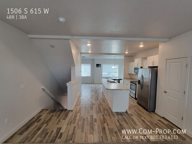 Building Photo - 1506 615 W