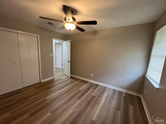 Building Photo - 821 Calhoun Ave