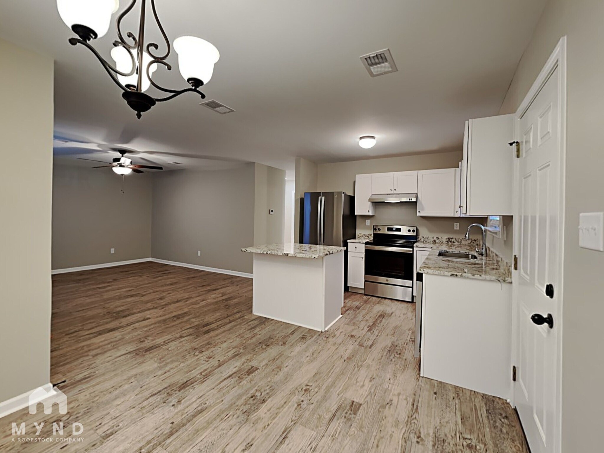 Building Photo - 3385 Reynard Rd
