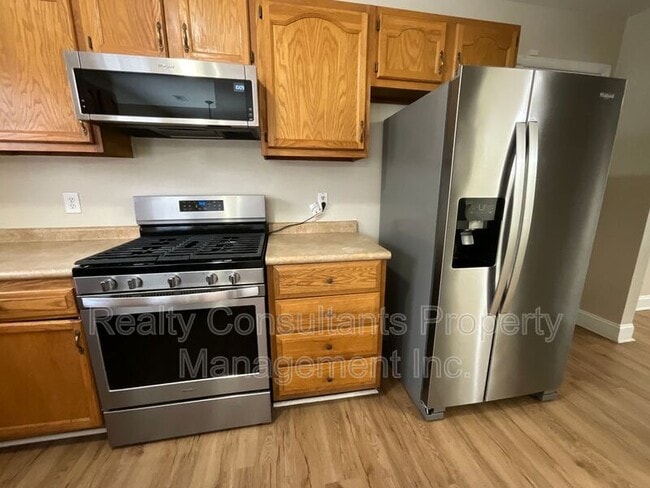 Building Photo - 600 Summerwalk Rd