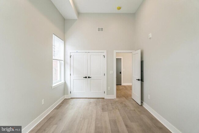Building Photo - 1243 N 26th St