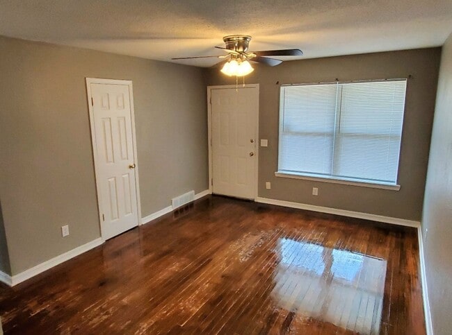 Building Photo - 3 bed 1 bath in Midwest City