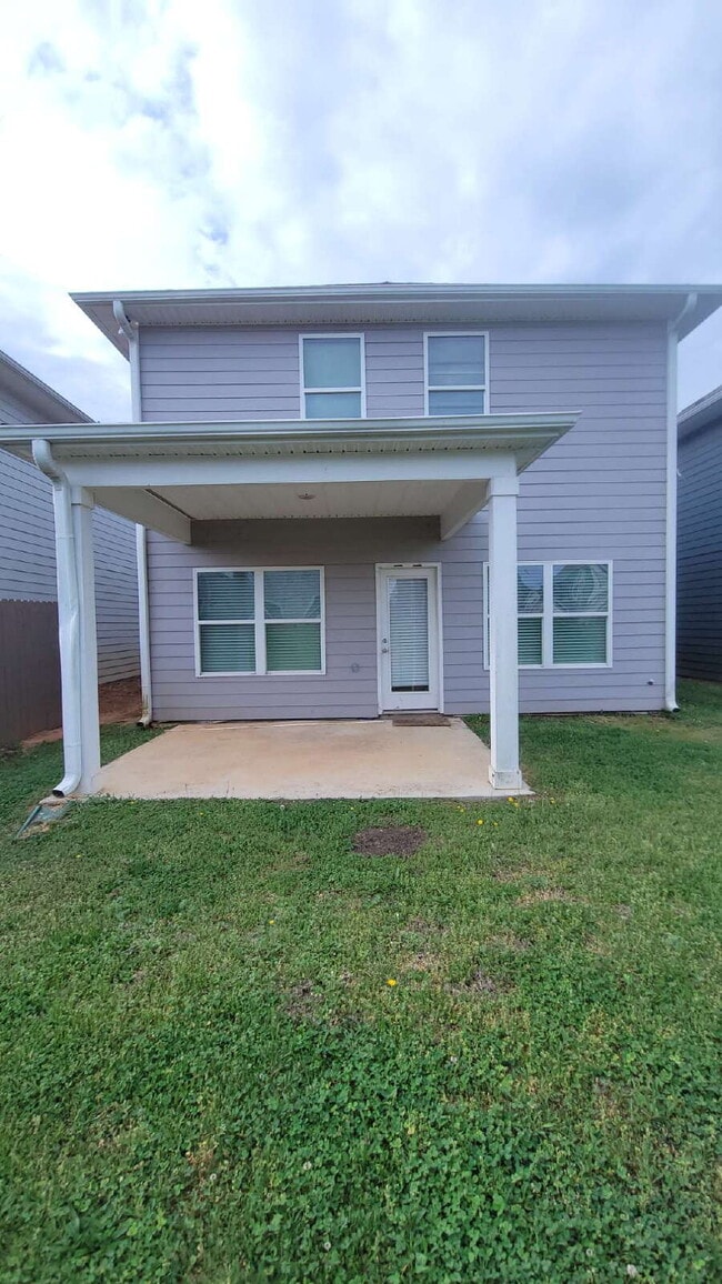 Building Photo - 7203 Chatfield Wy NW