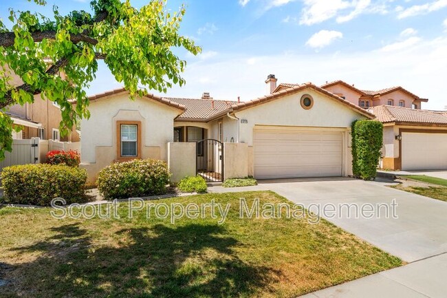 Primary Photo - 37775 Amber Ln