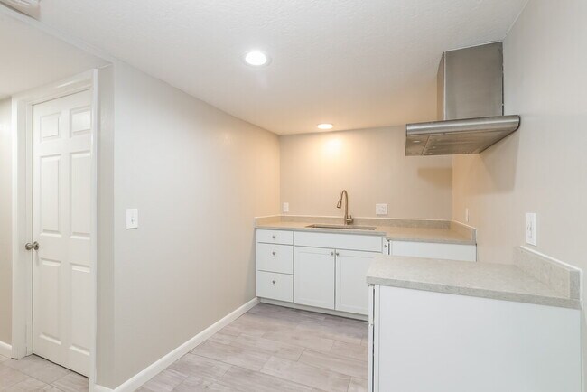 Building Photo - 6189 S 5725 W
