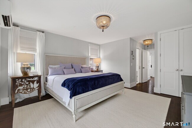 Building Photo - 28 Fenwick Ave